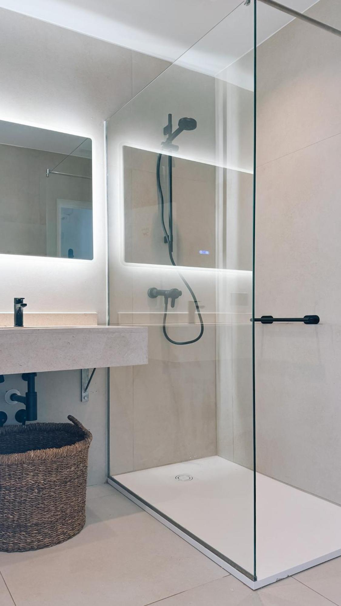 Hostal Sa Roqueta Mahon Kültér fotó