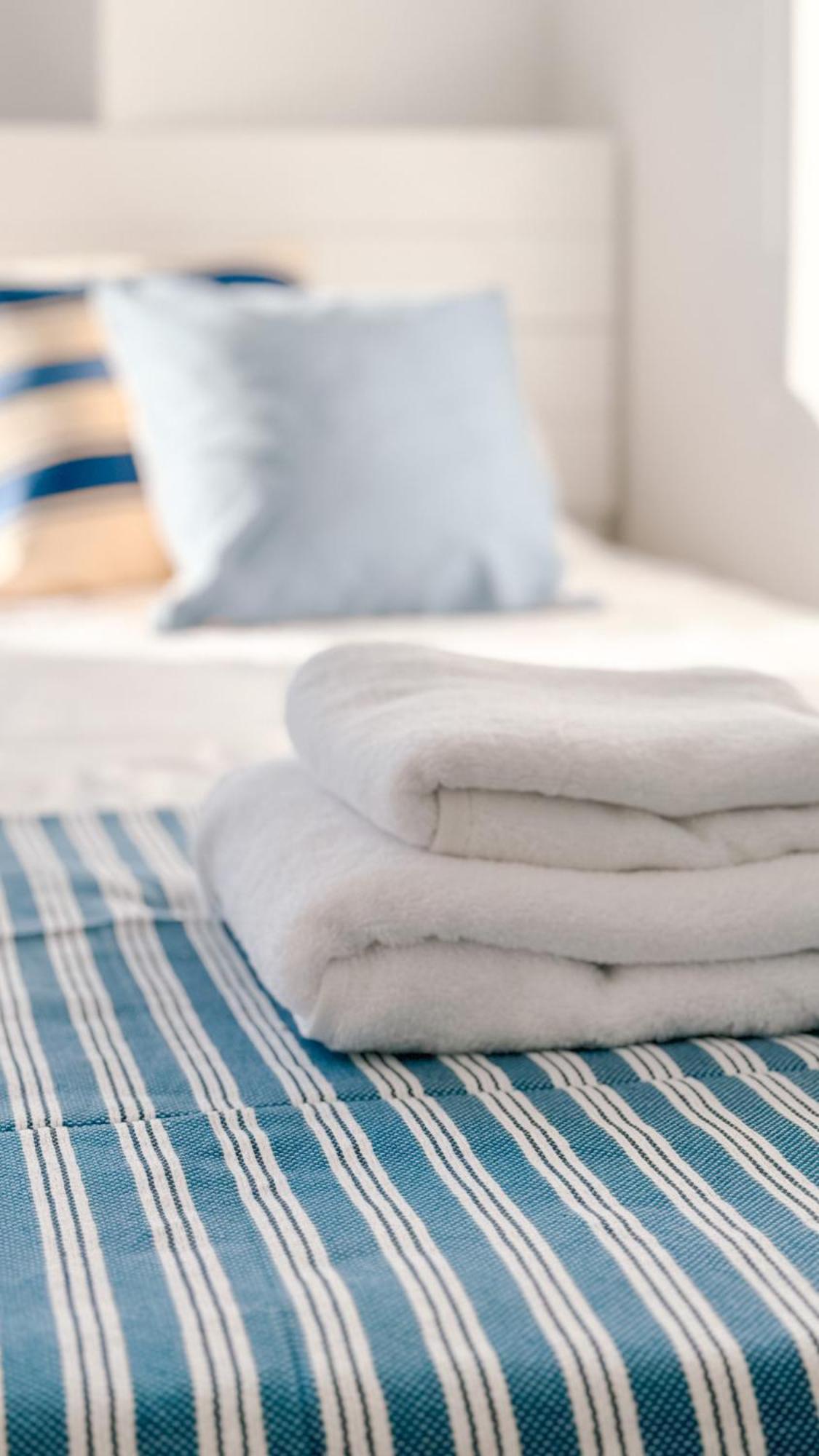 Hostal Sa Roqueta Mahon Kültér fotó